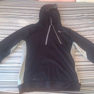 Black & Gray Nike Therma-Fit Hoodie